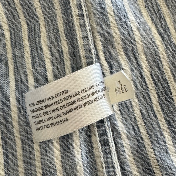 Merona Classic Blue Pinstriped Linen Blend Short Sleeve Button Down Shirt Sz M - Picture 9 of 11